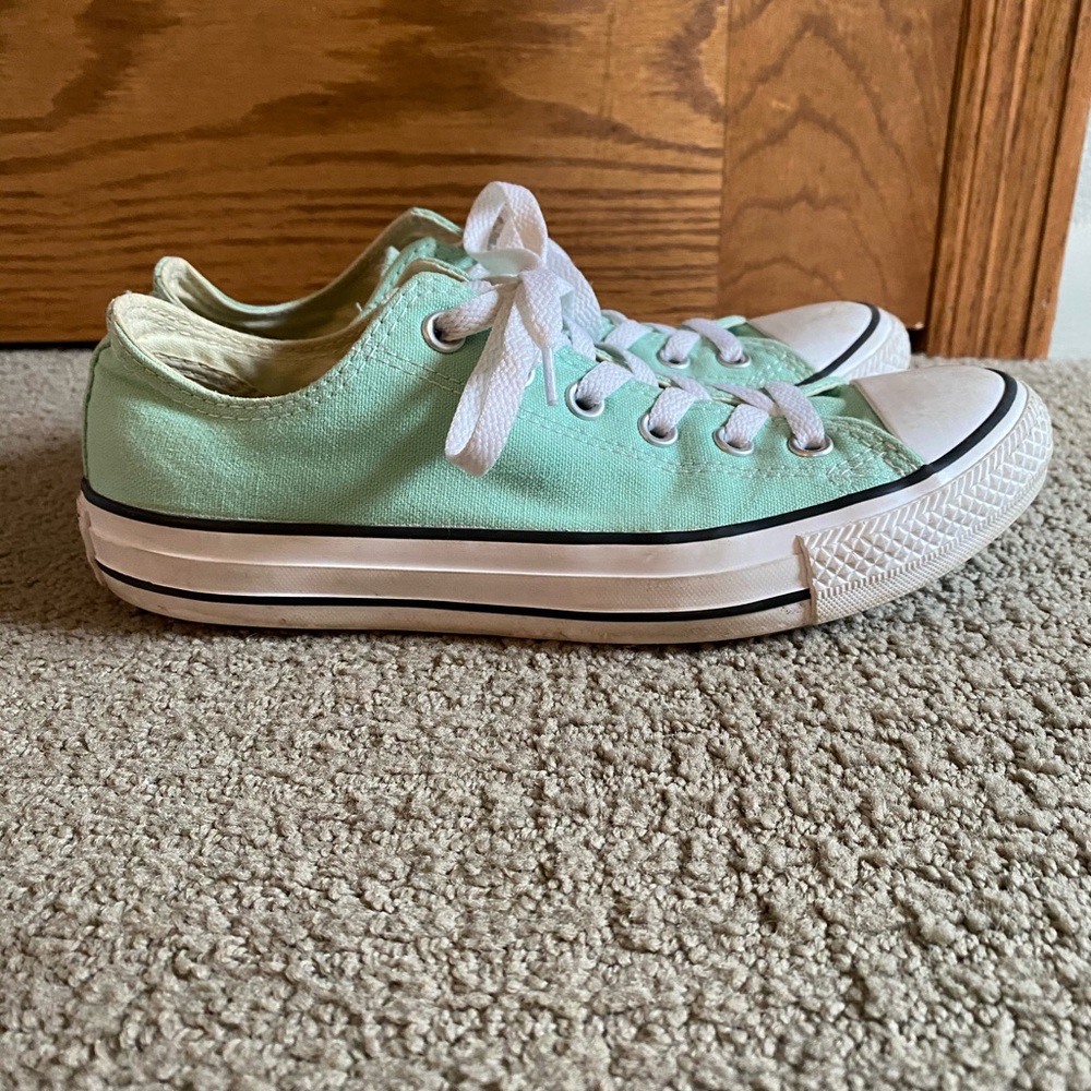 Low top converse